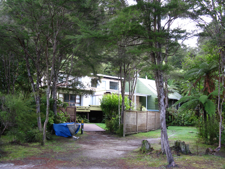 Torrent Bay Cabins