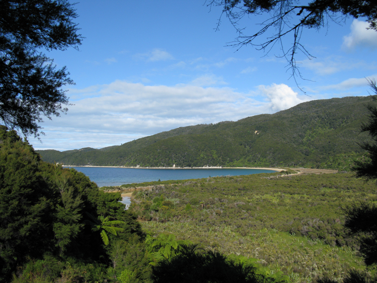 Onetahuti Bay